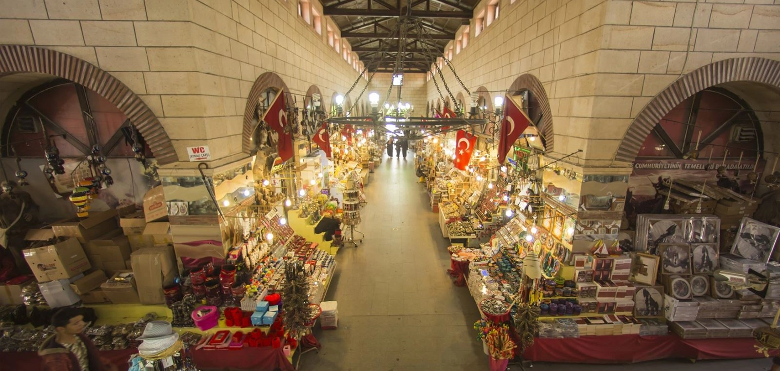 Private Aynalı Çarşı and historic Çanakkale city tour
