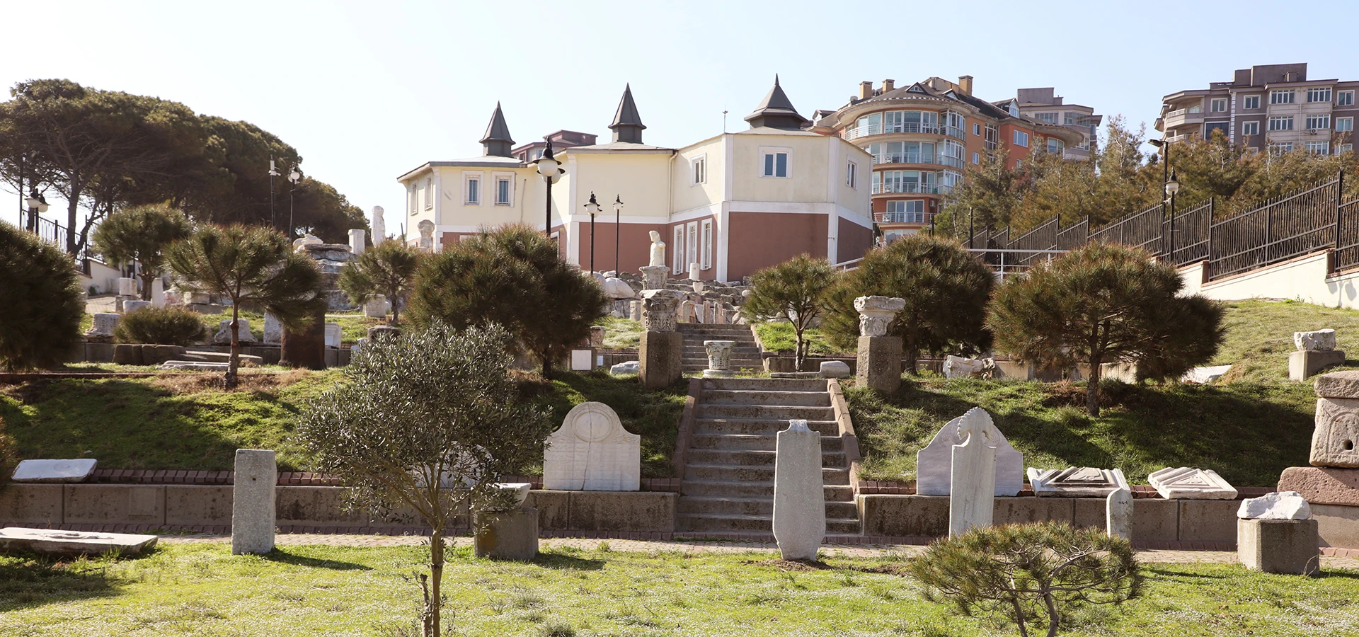 Bandirma Archaeology Museum archaeological collections in Balikesir Province