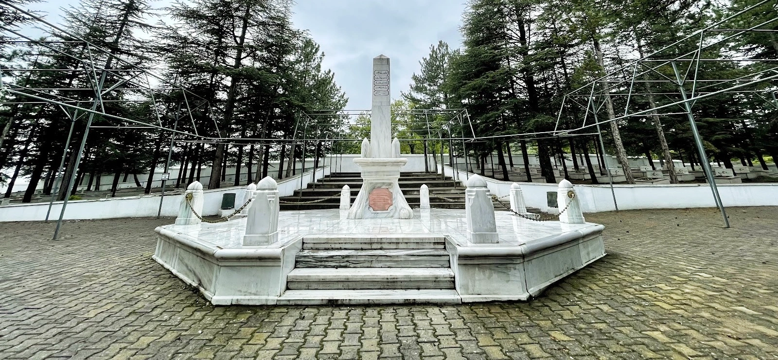 Inonu Martyrs Cemetery Bozuyuk Bilecik Turkey