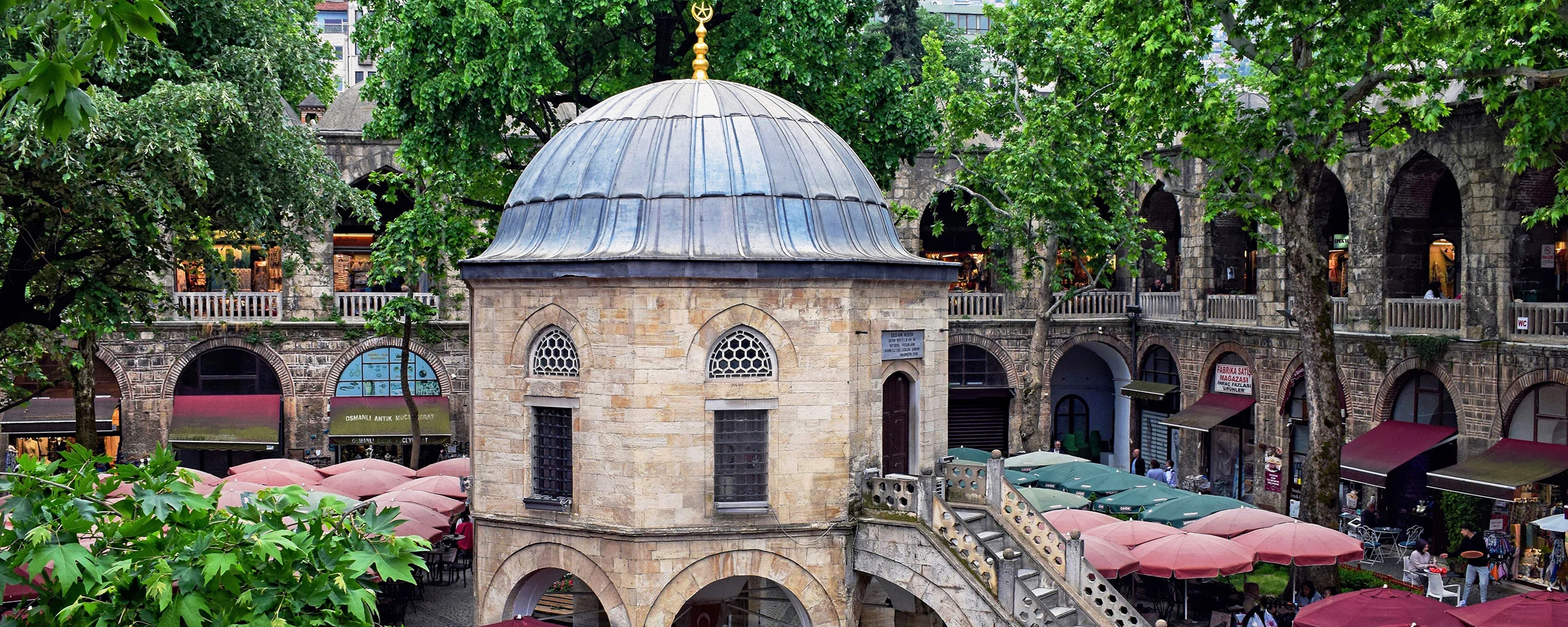 Custom private Ottoman heritage tour including the Green Complex Bursa