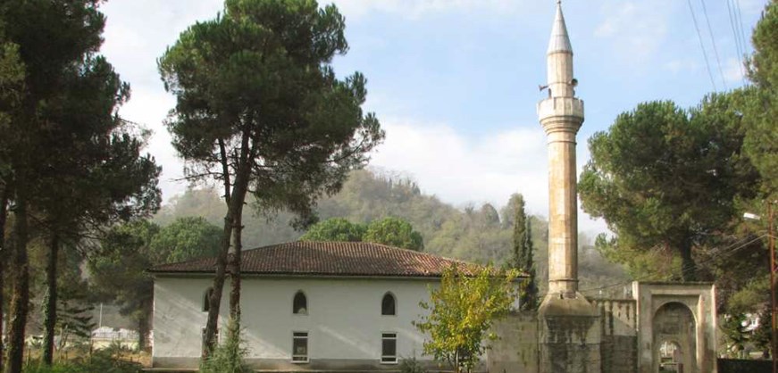 Eskipazar Mosque and Hammams