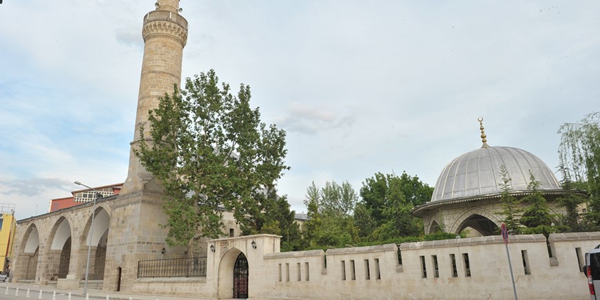 Grand Mosque and Tas Madrasa
