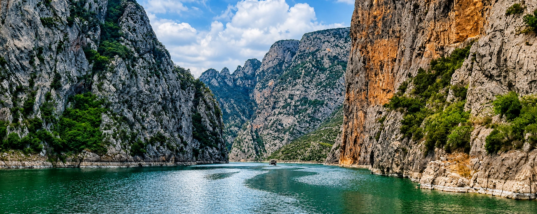 Şahinderesi Canyon near Altınoluk Edremit Balıkesir