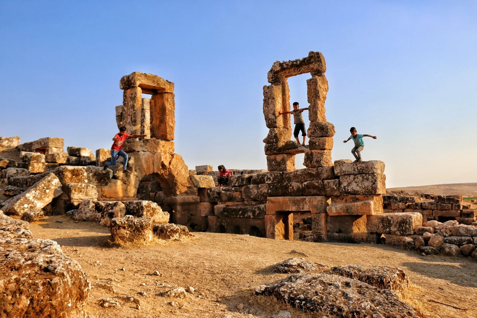 Private Sogmatar Harran and Suayb Ancient City tour