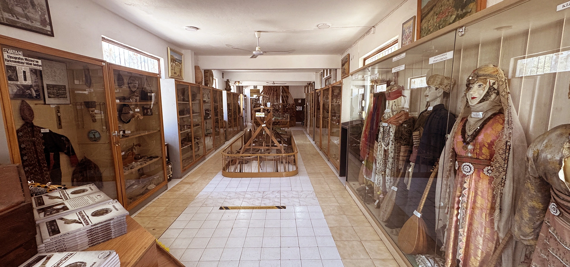 Tahtakuslar Ethnography Gallery Kazdaglari Balikesir cultural collection