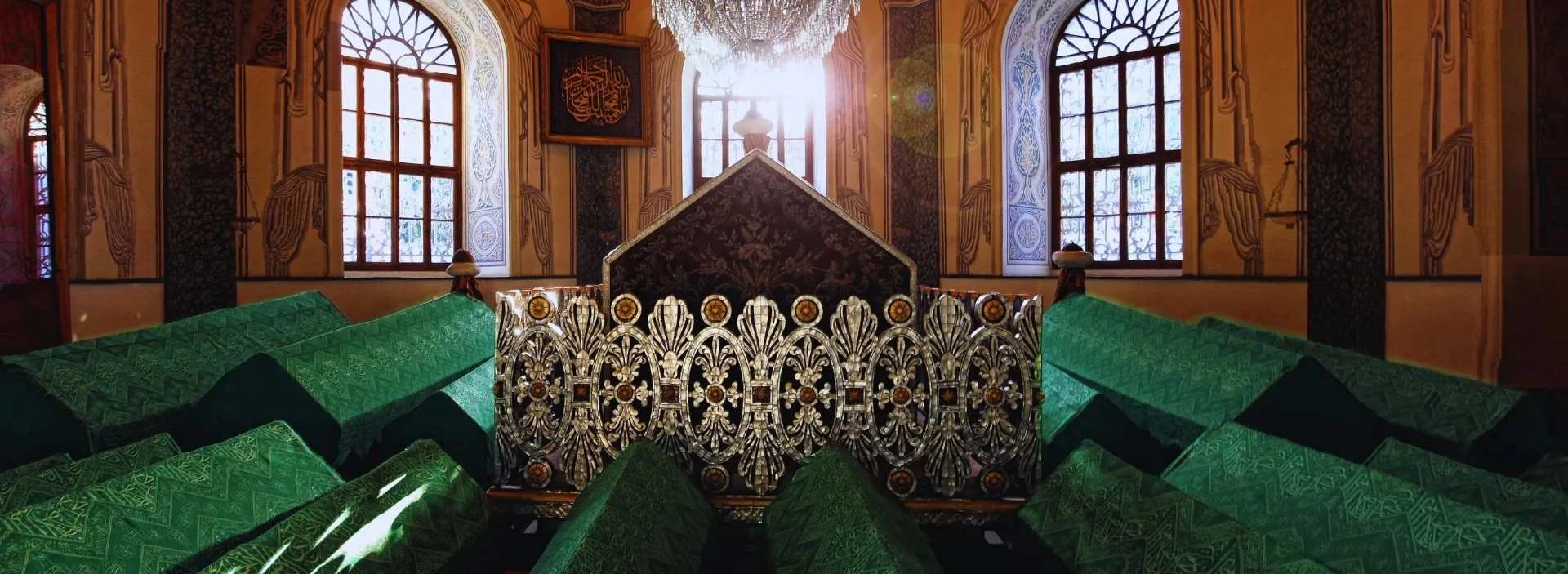 Tophane Osman Gazi and Orhan Gazi tombs Bursa private historic tour