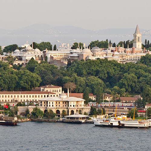 Half Day Afternoon in Topkapi Palace Tour