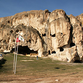 Aldea y Ruinas de Ayazini