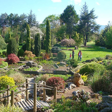 Arboreto Karaca (Jardín Botánico)