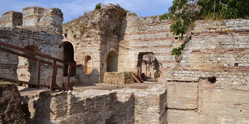 El Complejo de la Iglesia Balatlar