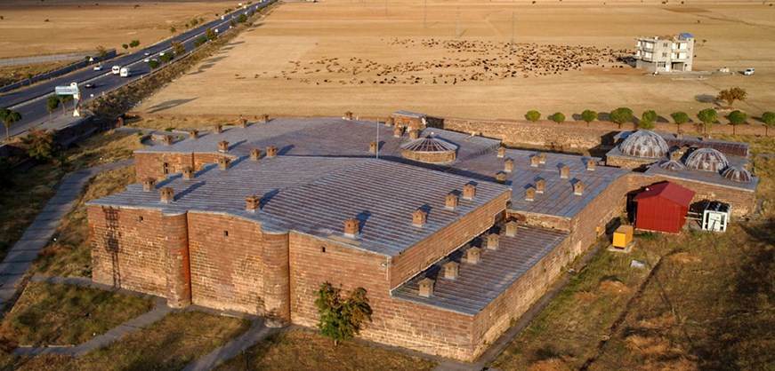 Caravanserai El Aman