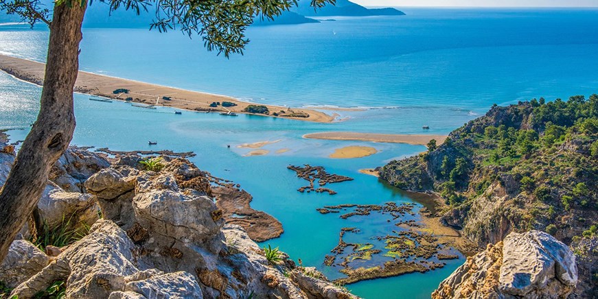 Playa de Iztuzu y Tortugas Caretta Caretta