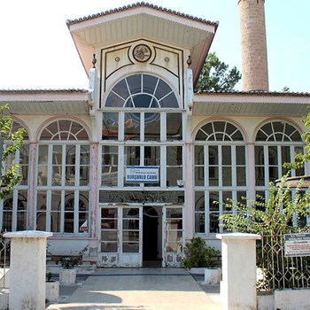 Kurşunlu Mosque