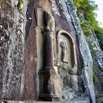 Kuşkayası Road Monument