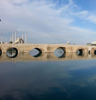 Tas Bridge