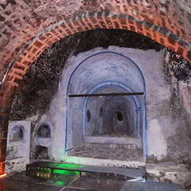 Iglesia en la Cueva de la Virgen María