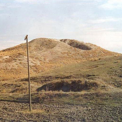 Alışar Höyük – bedeutender bronzezeitlicher Siedlungshügel in Anatolien