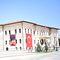 Atatürk-Kongressgebäude und Ethnographisches Museum in Sivas
