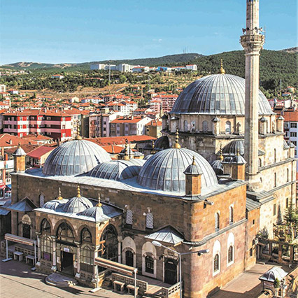 Çapanoğlu-Moschee – osmanische Moschee aus dem 18. Jahrhundert in Yozgat