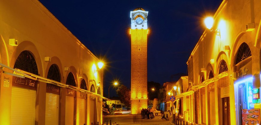 Großer Uhrturm von Adana