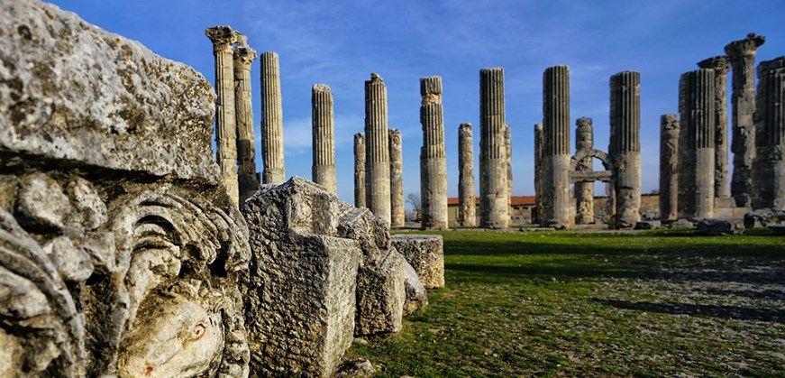 Antike Stadt Uzuncaburc (Diokaisareia)