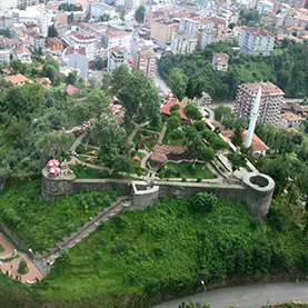 Burg Rize – Historische Burg mit Blick auf das Schwarze Meer