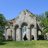 Kathedrale und Kirche Tibeti (Tbeti)