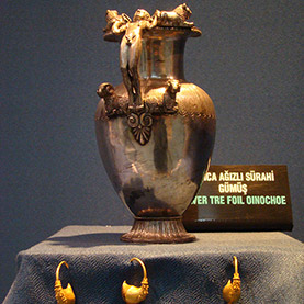 Archäologisches Museum Uşak – Lydische Schätze und römische Artefakte