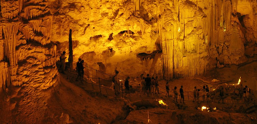 Grotta oscura
