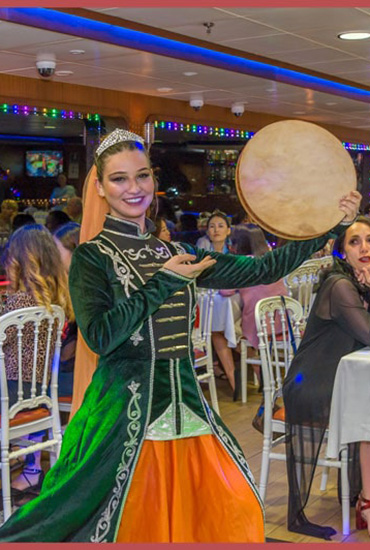 Crociera con cena di notte a Istanbul
