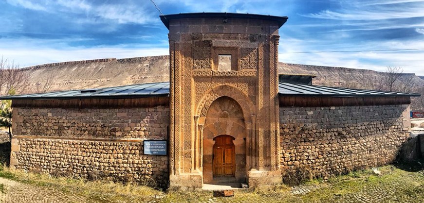 Taskinpasa Madrasa e Complexo
